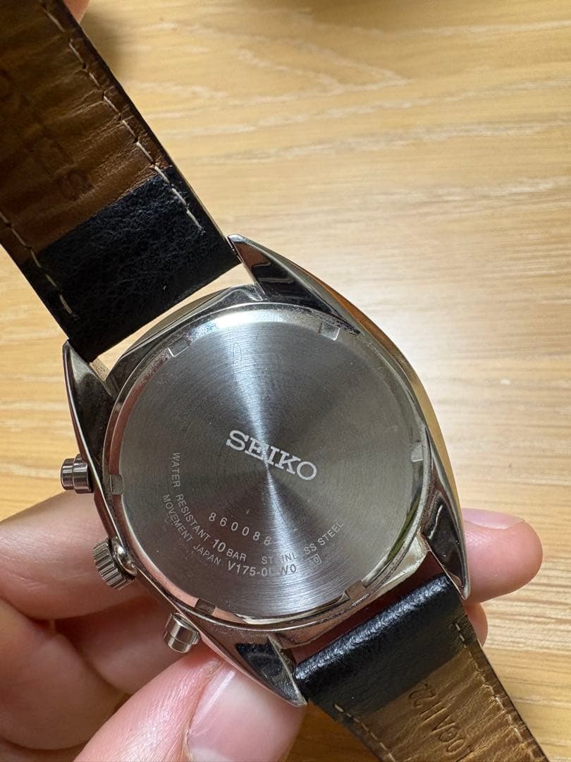 SEIKO クロノグラフ 腕時計 シルバー/ブラック
