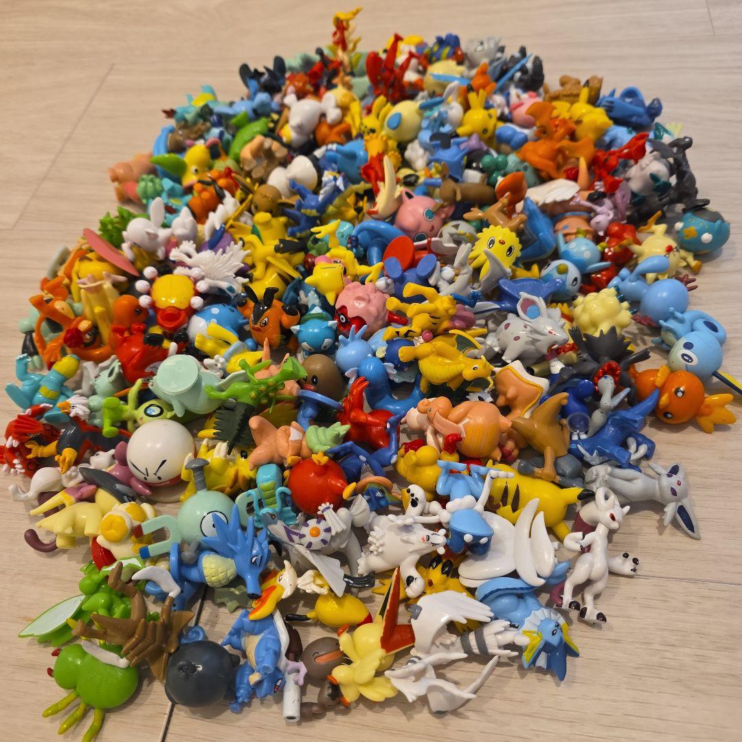 【値下げ】ポケモン フィギュア セット ホビー買取強化中】ポケモンフィギュア トランクセット セブンイレブン