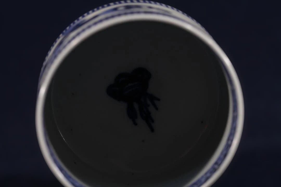 453 古伊万里染付雨降龍図半筒猪口 幕末 無傷美品