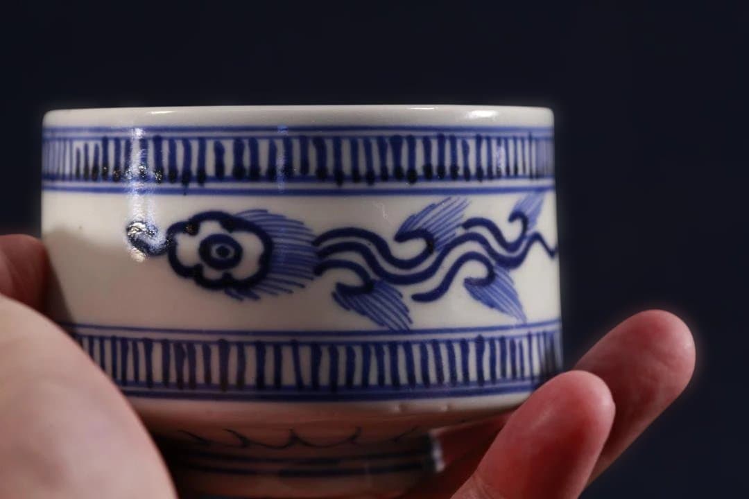 453 古伊万里染付雨降龍図半筒猪口 幕末 無傷美品