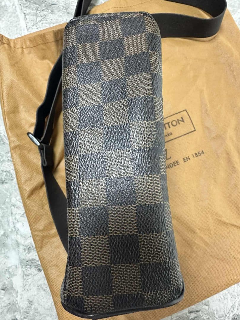 ハル☆　2ダミエエベヌオラフ ショルダーバッグ