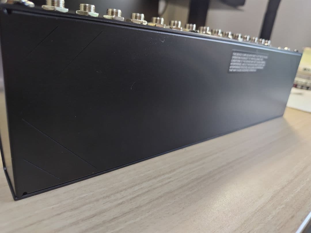 BOSS エフェクトスイッチングシステム ES-5