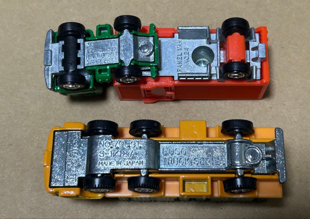 日本製 トミカ コンテナトレーラー 2台セット