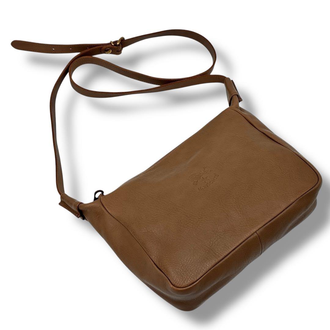 【極美品】イルビゾンテ　ショルダーバッグ　クロスボディバッグ　ロゴ　レザー