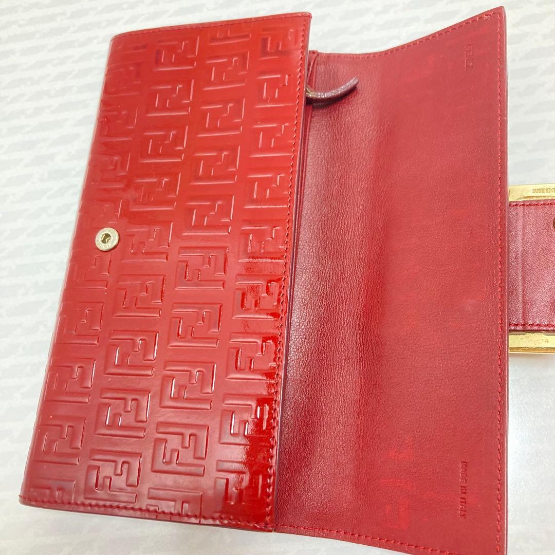 FENDI ズッキーノ エナメル 長財布 Red