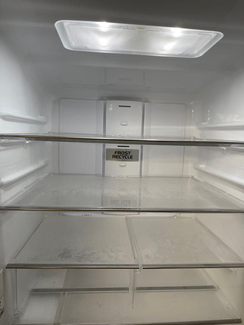 日立 R-S40K(XW)型 冷蔵庫 2020年製　送料込み⭐︎お値下げしました⭐︎