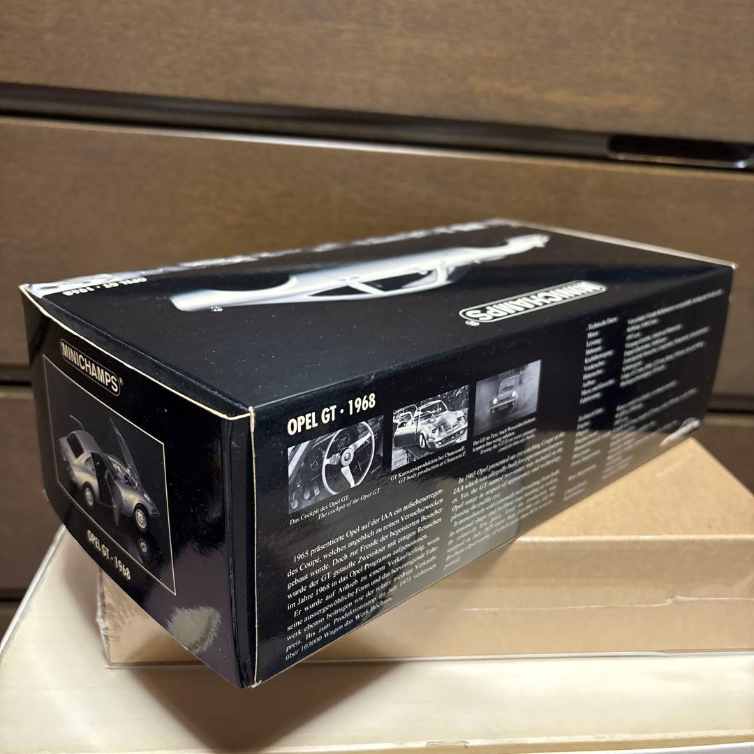 オペル GT 1968 ミニチャンプス　1/18 未使用