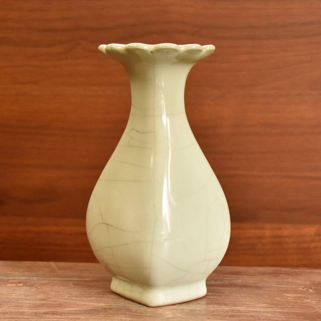 南宋 青磁 花口瓶 中国陶磁器