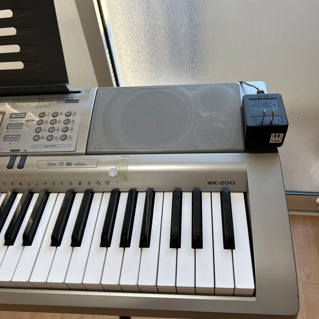 埼玉北部引取希望　カシオ CASIO WK-200 電子キーボード 　スタンド付