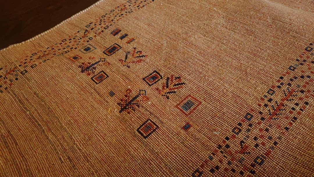 緞通 ラグ ベルギーラグ ペルシャ絨毯 敷物 旧家 蔵出し 1枚