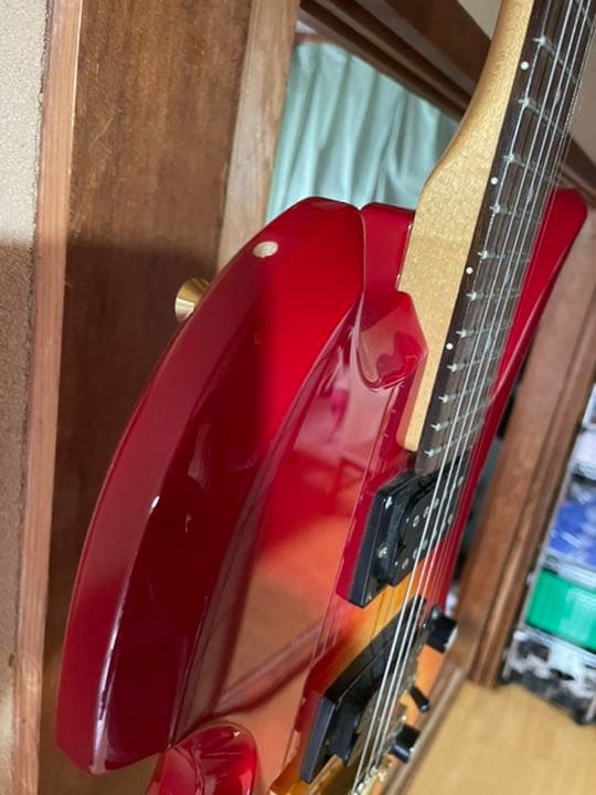 hide ヒデ　フェルナンデス　ターゲット　ギター