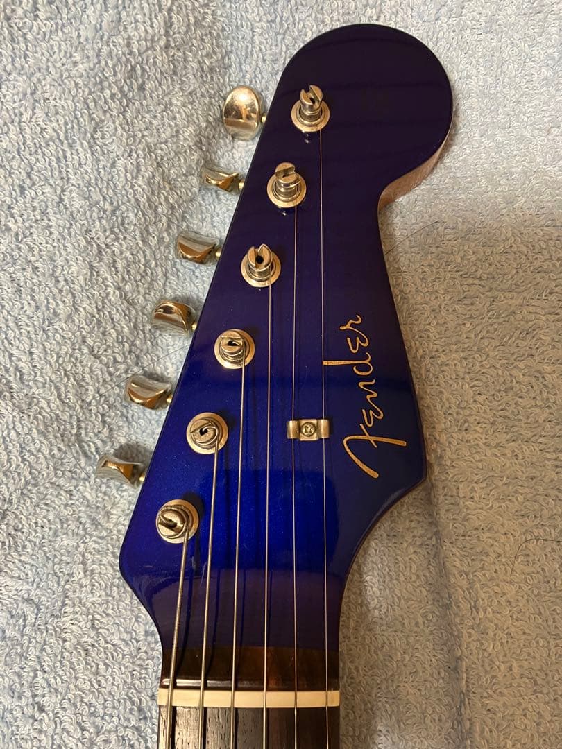 フェンダーストラト マッチングヘッド - メルカリ