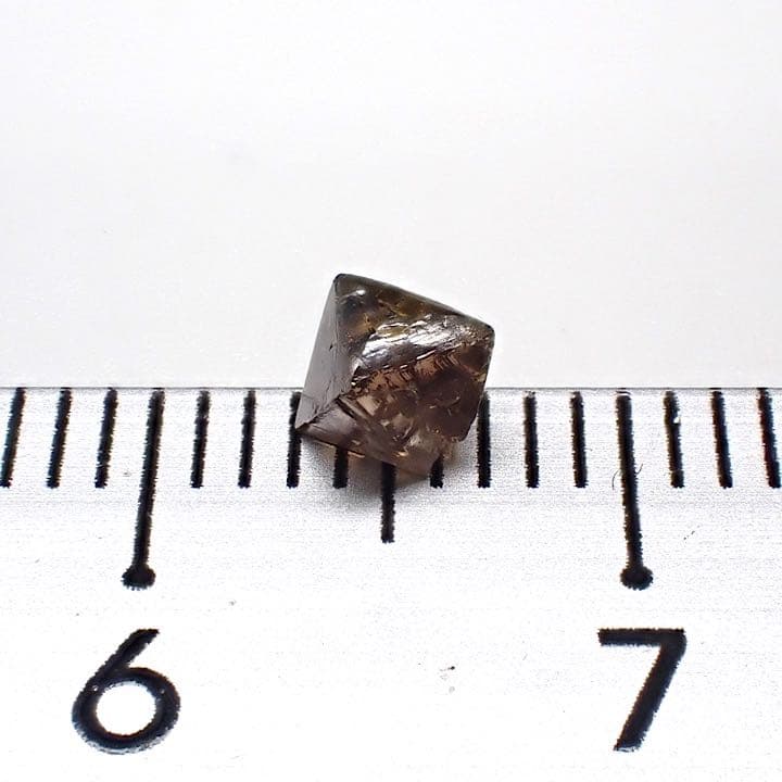 アフリカ産】八面体ダイヤモンド原石