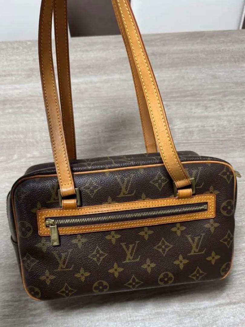 ルイヴィトン ショルダーバッグ モノグラム シテMM