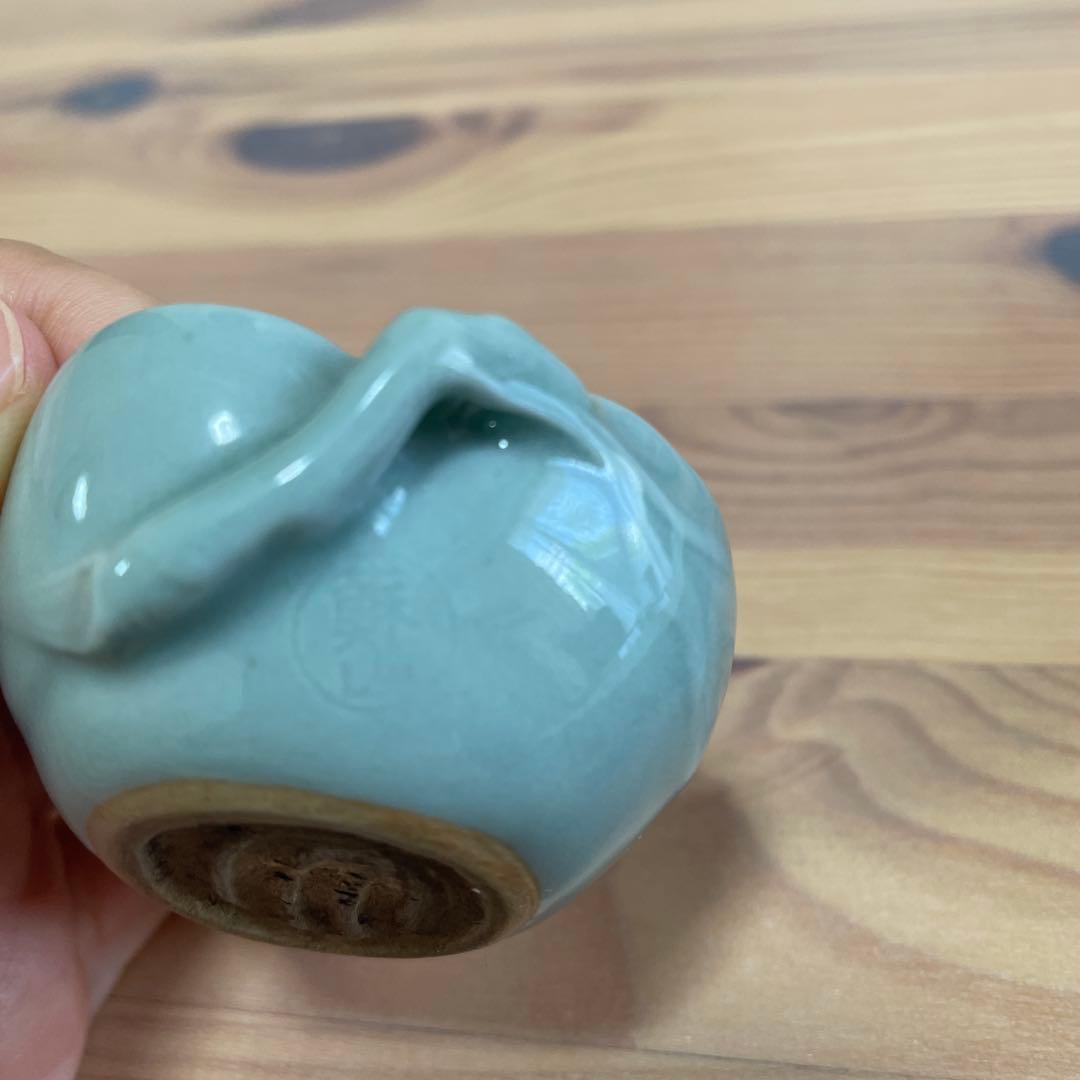 桃形盃　青瓷　ぐい呑み　お猪口　箱付き