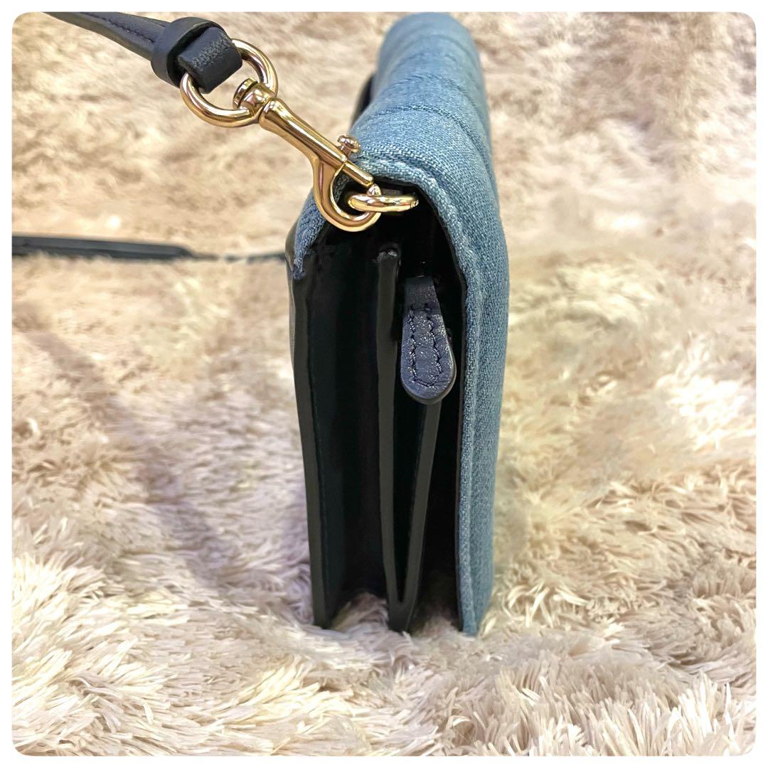 ほぼ未使用✨　コーチ　アンナ フォルドオーバー クロスボディ クラッチバッグ