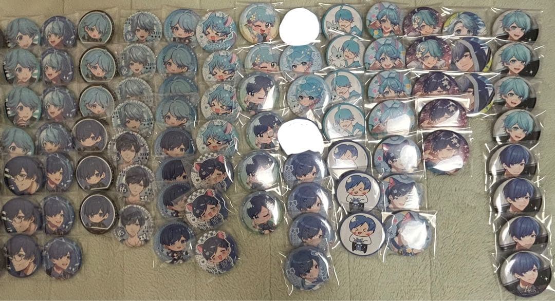 いれいすPU缶バ 青組 - メルカリ