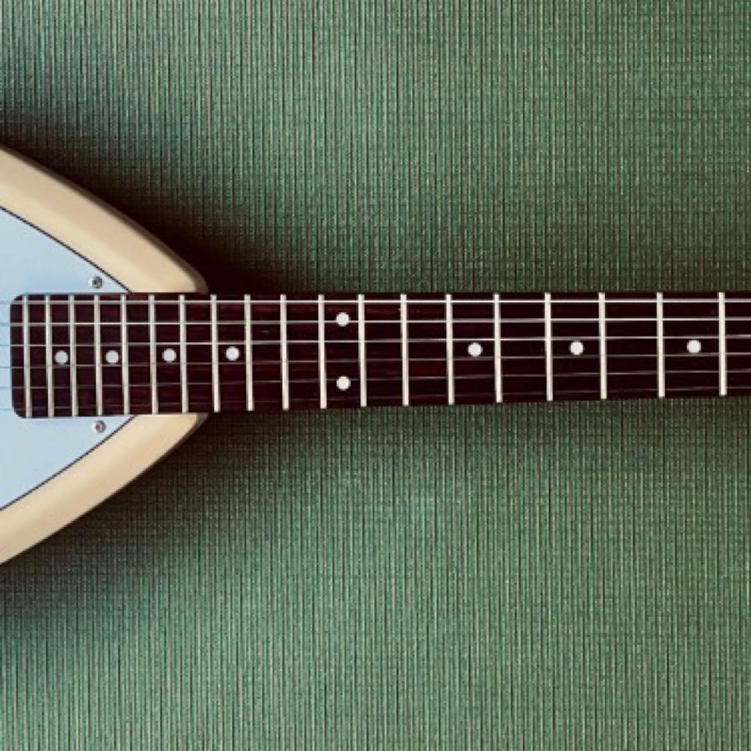 美品】VOX☆APACHE-1 アンプ内蔵 Teardrop アウトレット MarkⅢ