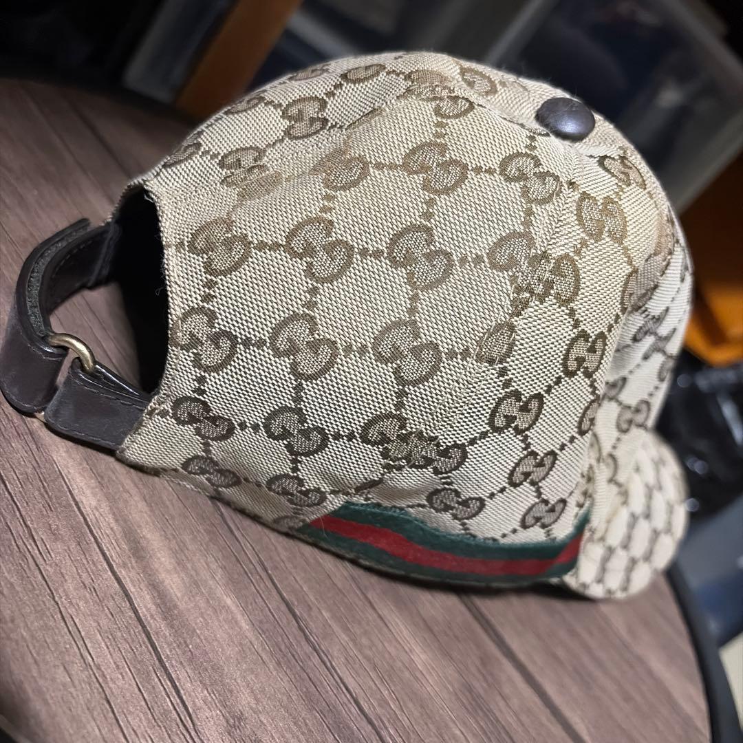 GUCCI GGロゴ ベージュキャップ Lサイズ - メルカリ