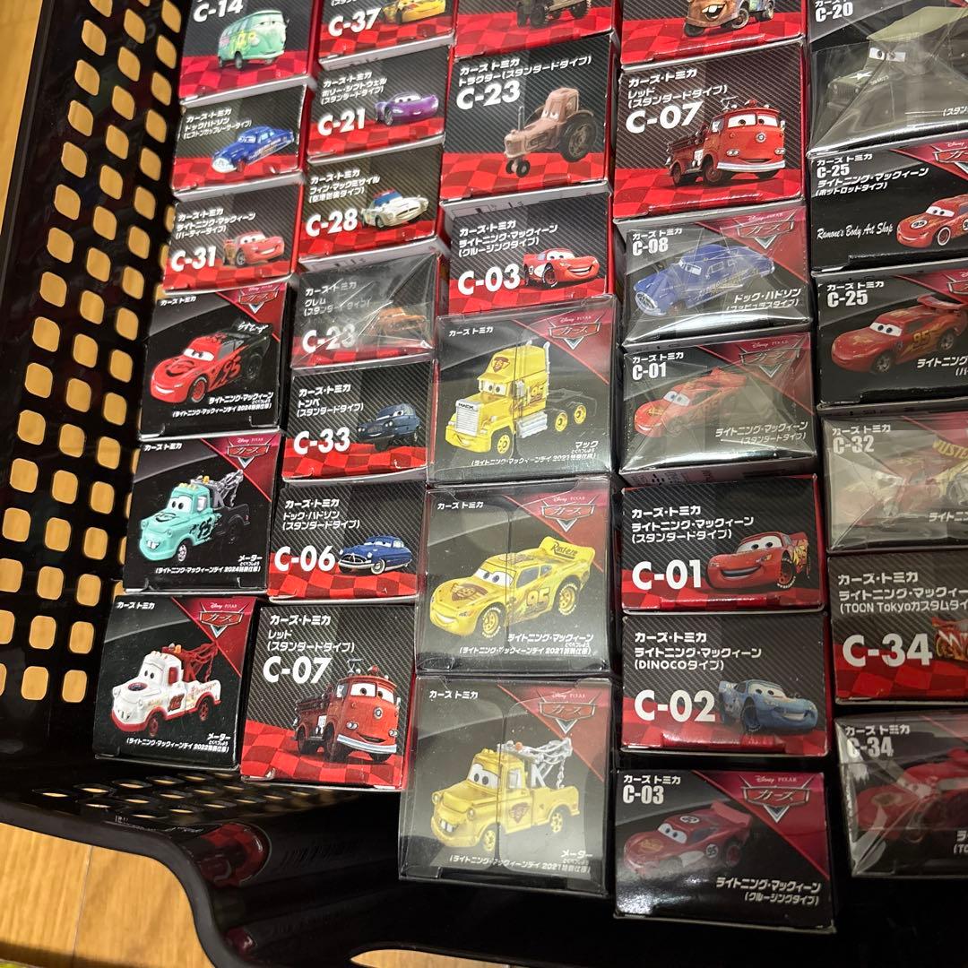 バラ売りOK‼️早い者勝ち‼️トミカ　カーズ　ミニカー‼️フィルモア　サリー　他