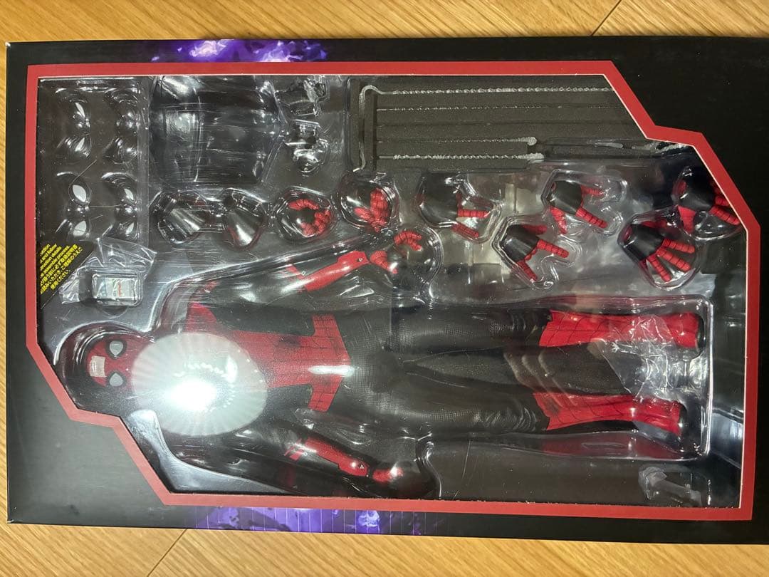 Hot Toys スパイダーマン バトリングバージョン MMS625欠品あり ホット