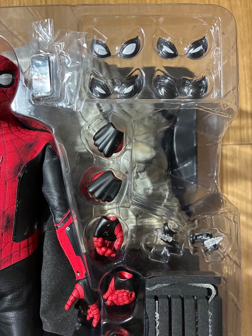 Hot Toys スパイダーマン バトリングバージョン MMS625欠品あり Hot