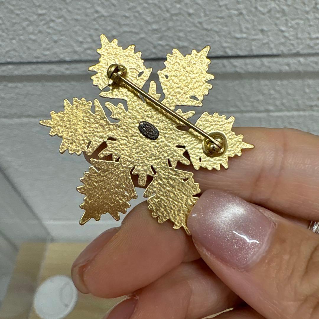 楽天市場】CHANEL ブローチ スノーフレーク 雪の結晶 01A ゴールド