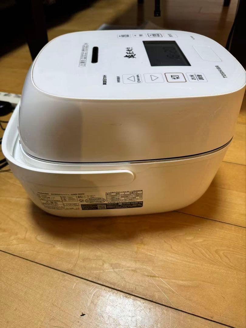 東芝 真空圧力IHジャー炊飯器 炎 匠炊き RC-10VSR-W 21年製
