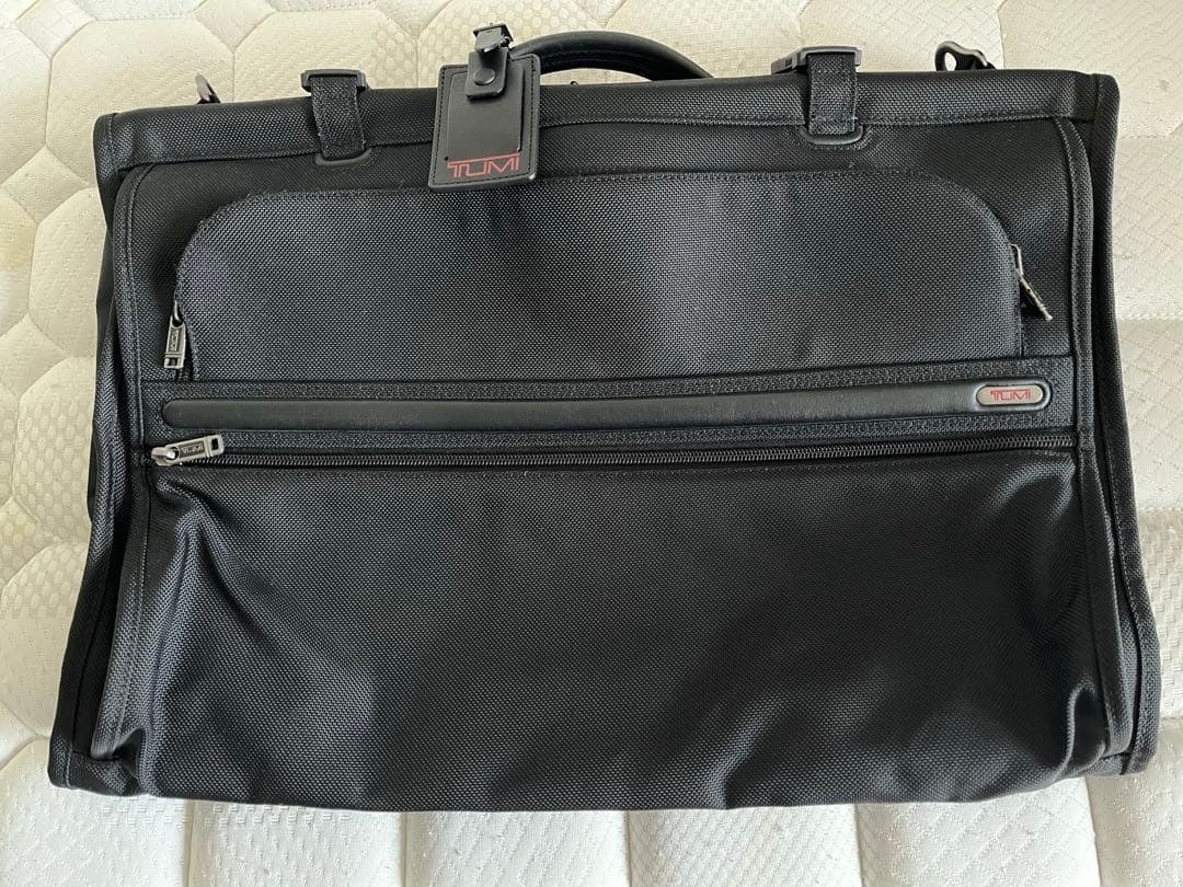 TUMI ガーメントバッグ22133D4 希少な純正品ハンガーとTSAロック付