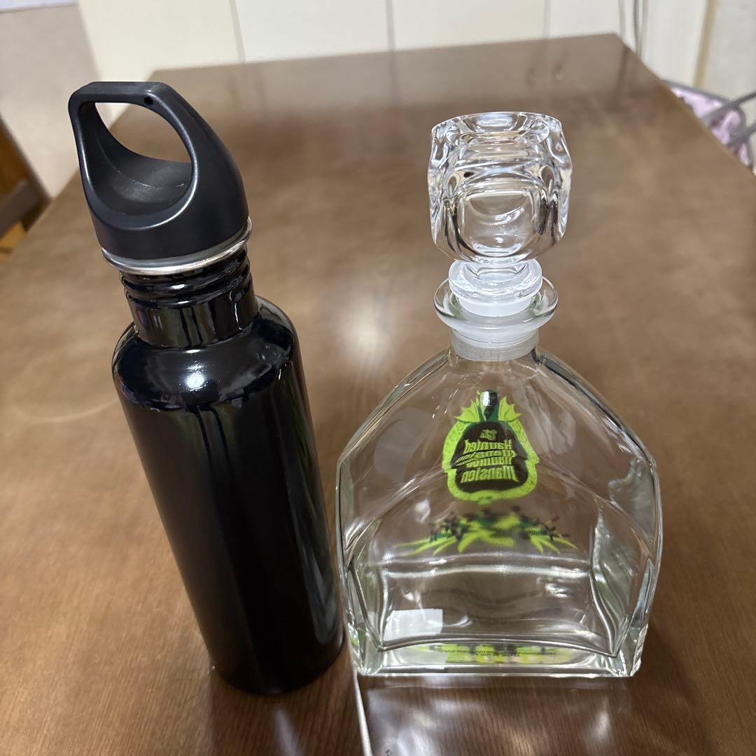 ディズニーワールド ホーンテッドマンション シャグとのコラボ ボトル2点