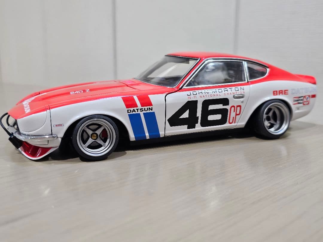 京商　BRE　DATSAN 　240Z 　レーシングカー
