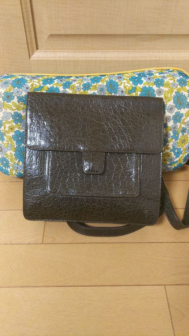 HTC キーケース HTC レザー スタッズ キーケース