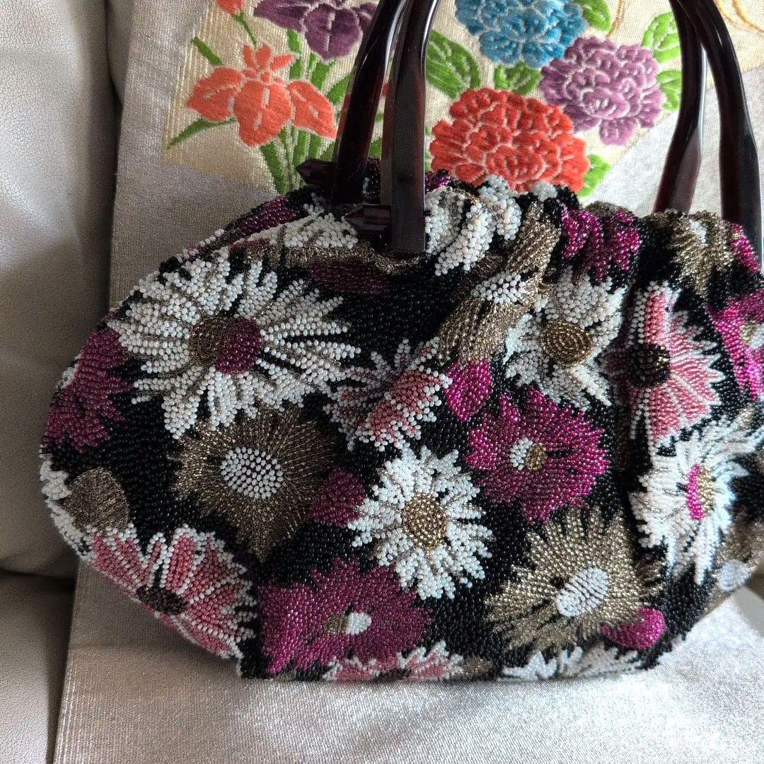 ビーズ和装バック　刺繍花　超美品