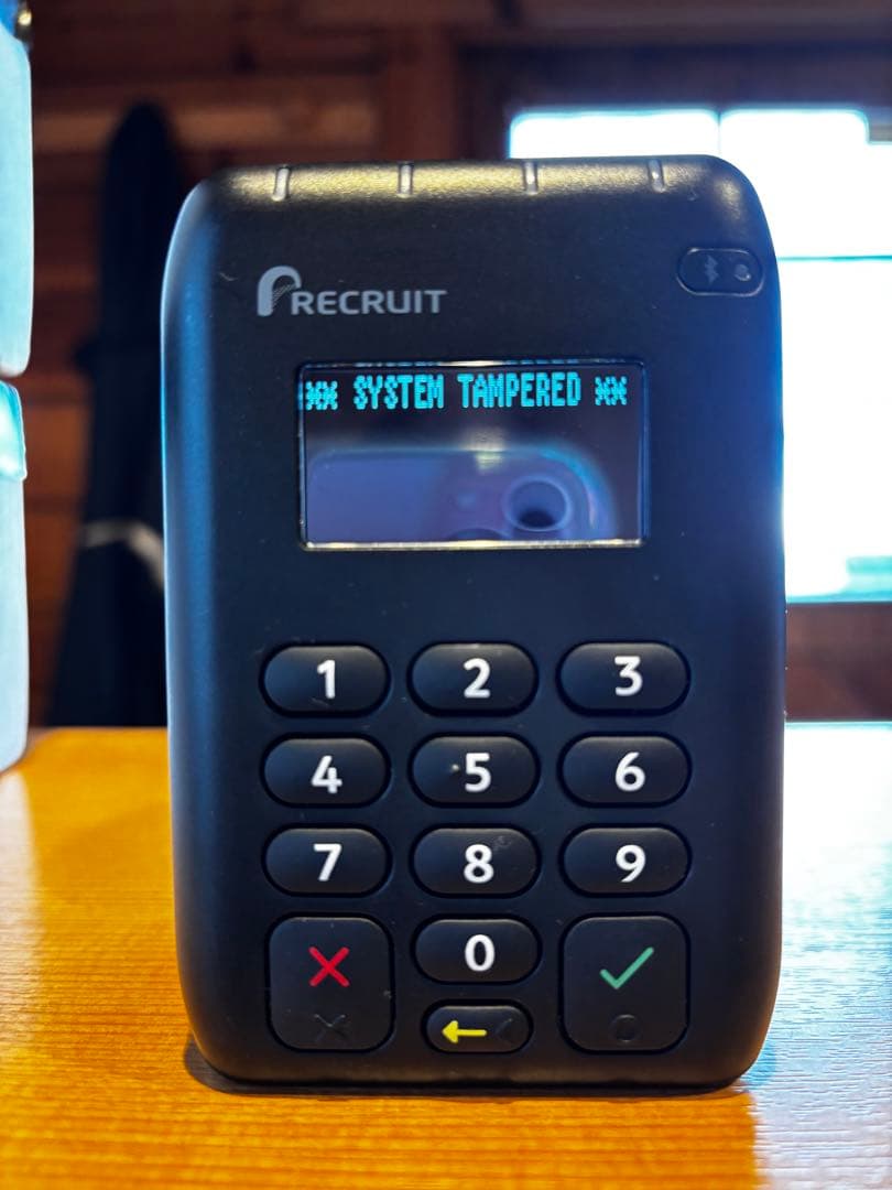 ②Air pay カードリーダー エアペイリクルート エアレジ Air レジ