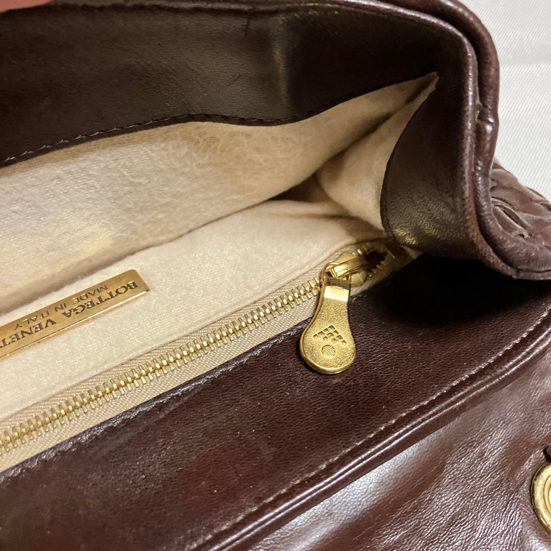 ボッテガべネタ　イントレチャート ショルダーバッグ