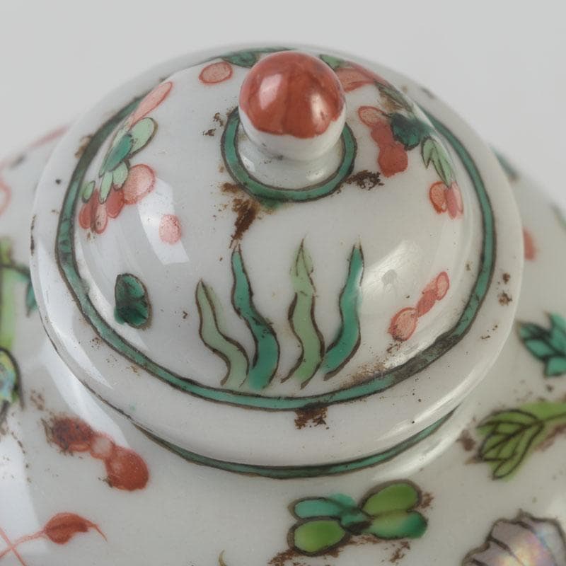 中国 大明嘉靖年製 赤絵 魚藻文 蓋壷 Z 8620 - メルカリ