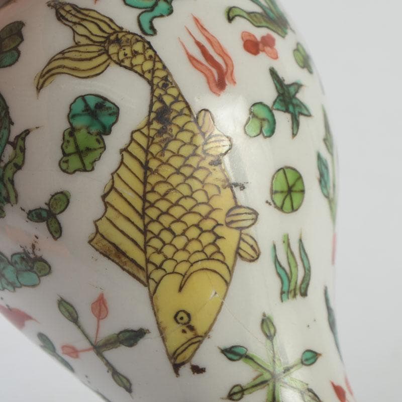 中国 大明嘉靖年製 赤絵 魚藻文 蓋壷 Z 8620 - メルカリ