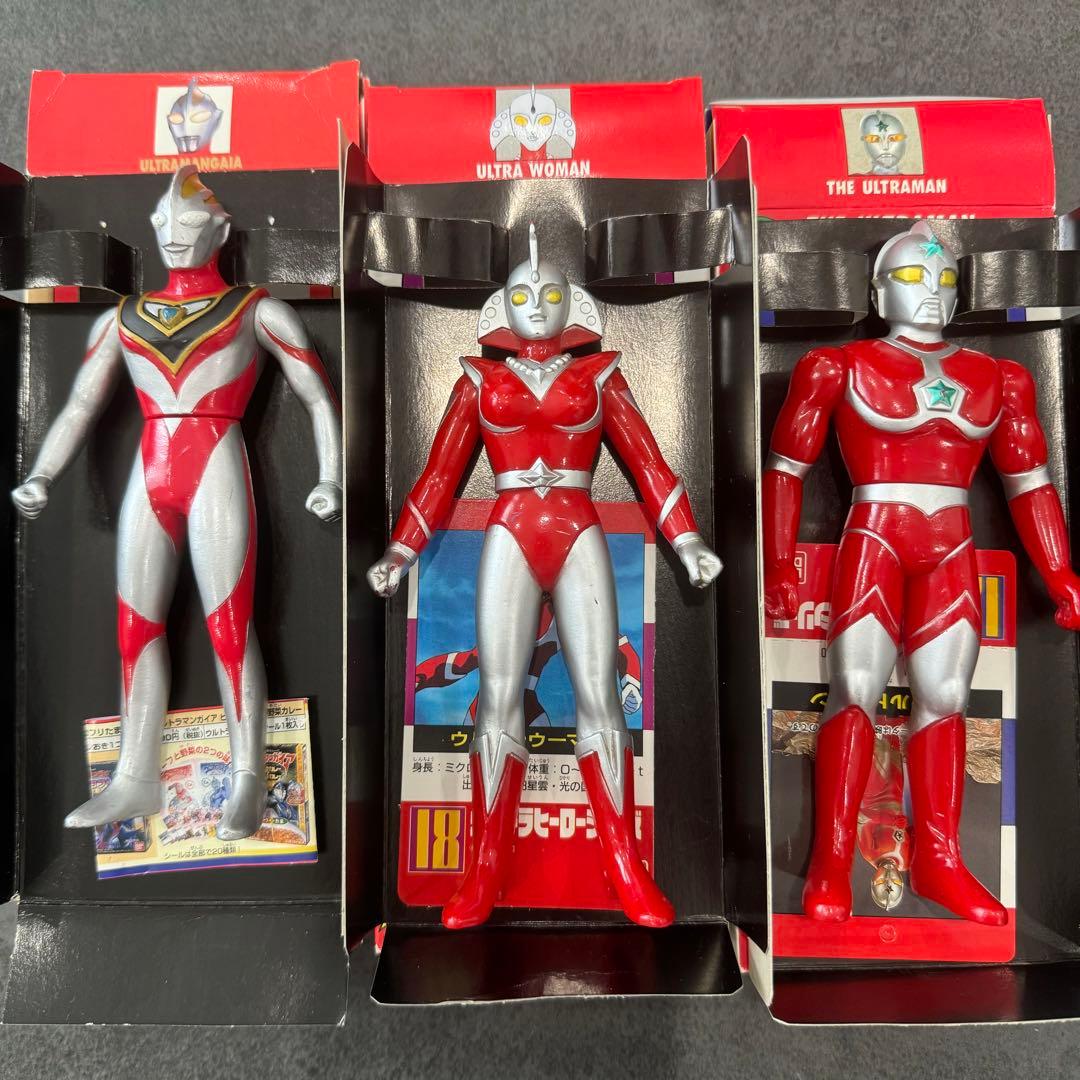 ウルトラマン ウルトラヒーローシリーズ ソフビ フィギア 箱・カード