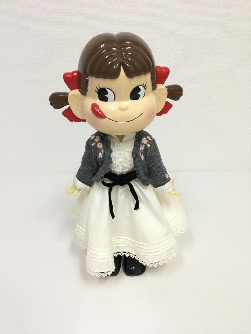 不二家 ペコちゃん スイートピュアドレス 非売品 KEITA MARUYAMA