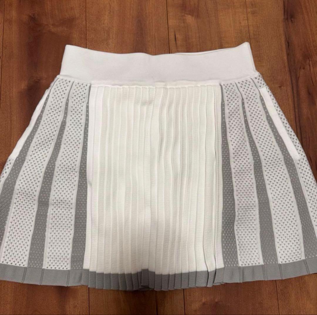 長袖セーター　オーバーサイズ　プリーツスカート　ニット　セットアップ　秋冬　新品