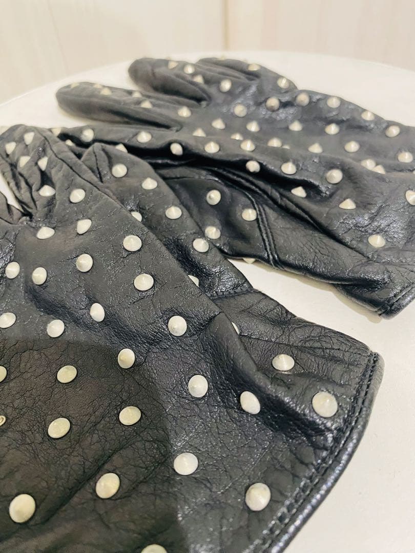 ラッドミュージシャンLAD MUSICIAN スタッズ黒レザー手袋 正規店購入