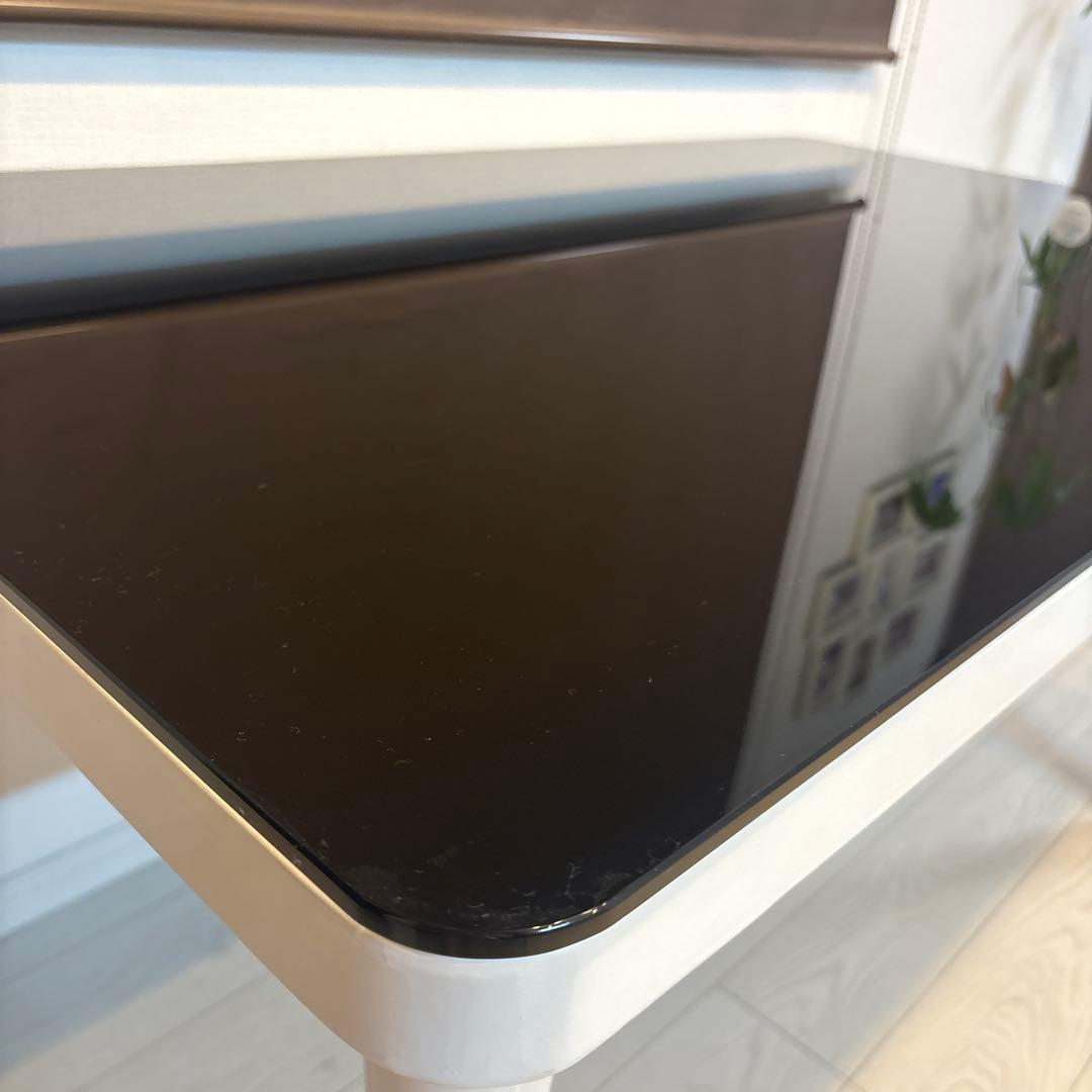 黒ガラストップ長方形ダイニングテーブル