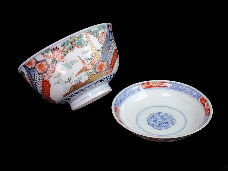 古伊万里　金襴手　雲鶴に松竹　孔雀羽に亀甲紋の図　蓋茶碗　E865AS-COf