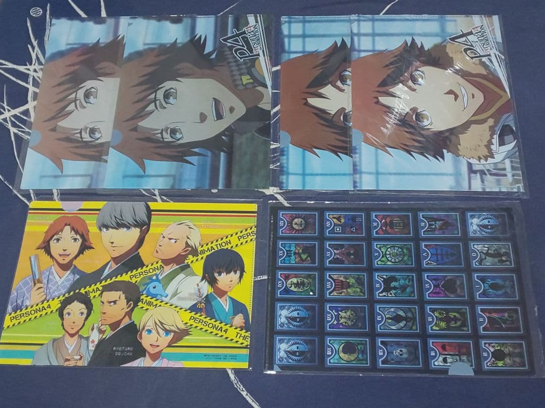 ペルソナ4 テレビデザインクリアファイル 原画20枚ペルソナ4 クリア