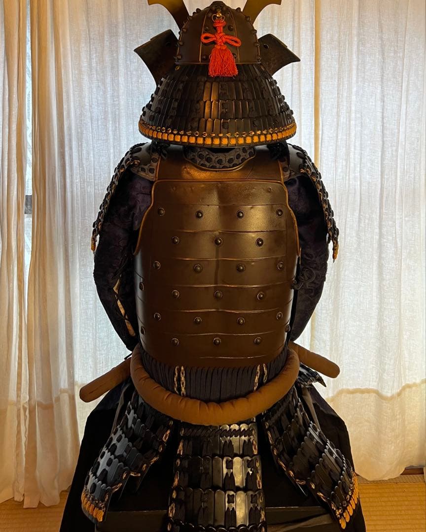 超美品！『薩摩国住光忍十一代作』日本 甲冑 錆胴鉄錆鋲当世具足『鎧 一式』等身大