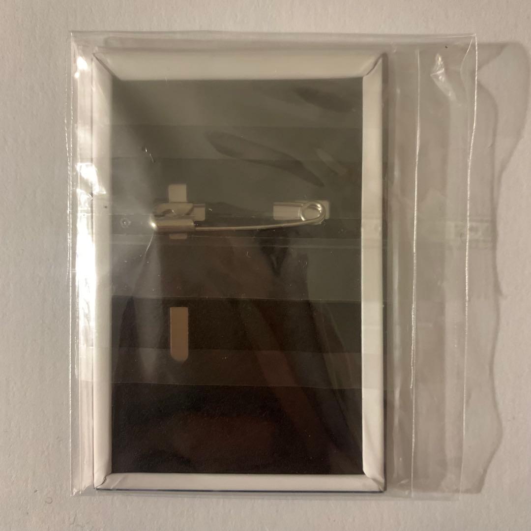 進撃の巨人 リヴァイ WITSTUDIO スクエア缶バッジ