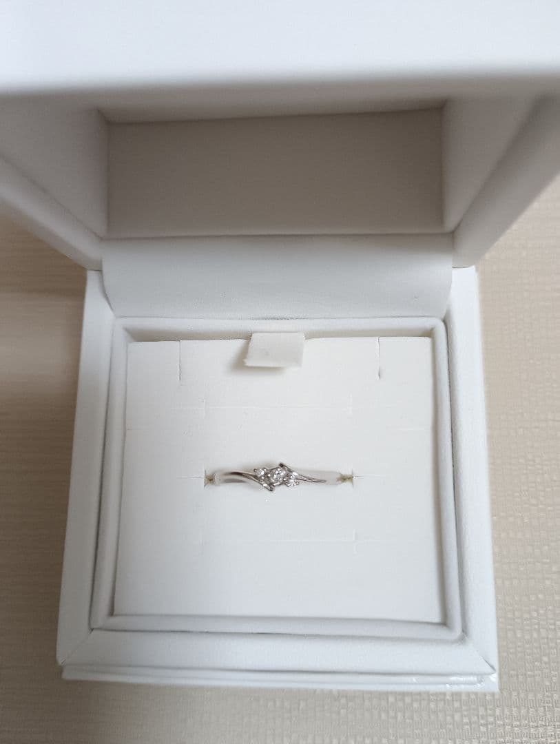 4℃　ヨンドシー　K18　ホワイトゴールド　ダイヤモンド　リング　8号　美品