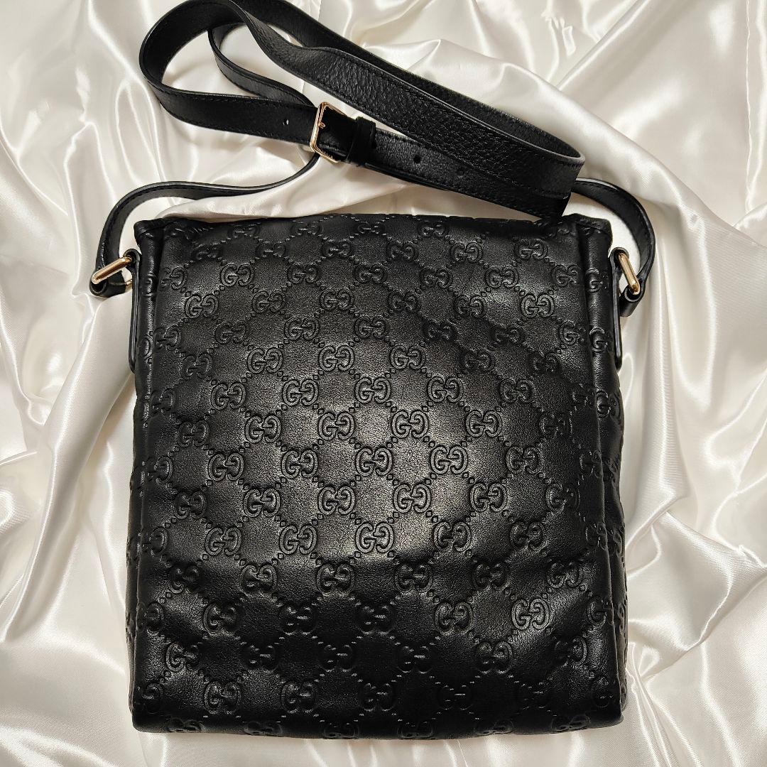 極美品 グッチ ショルダーバッグ GG柄 シマレザー 黒 クロスボディバッグ