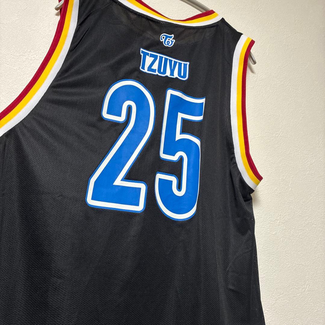 TWICE TZUYU バスケットボールジャージ 25番