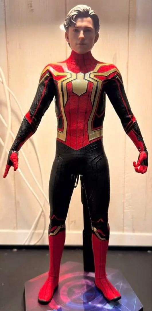 ピ*ル様 ホットトイズ スパイダーマン インテグレーテッドスーツ